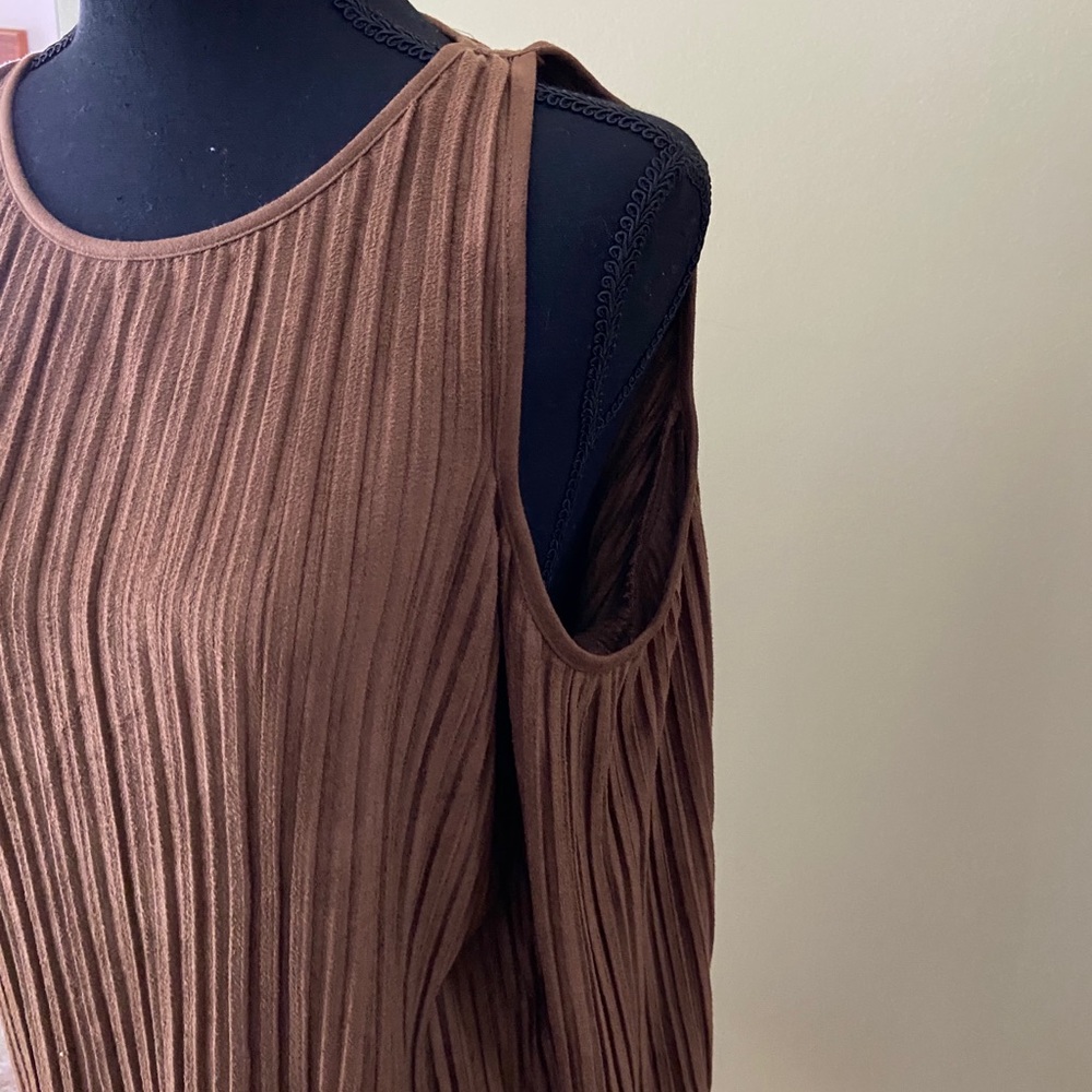 Brown open shoulder blouse